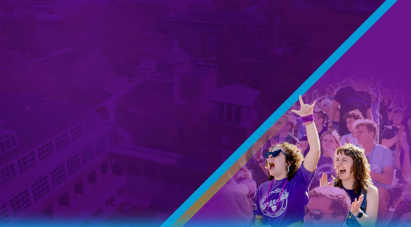 homecoming25-crowd_HeroImage-Desktop